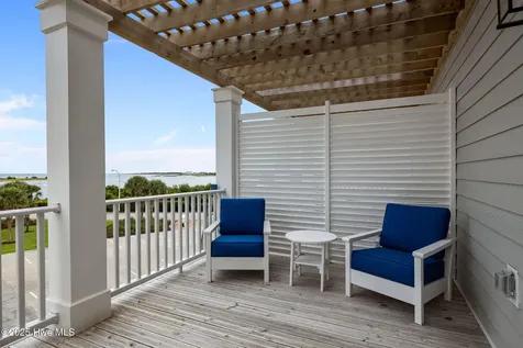 200 Olde Towne Yacht Club Drive Beaufort NC 28516