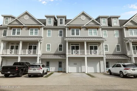 200 Olde Towne Yacht Club Drive Beaufort NC 28516