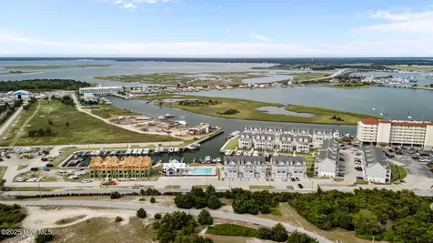 200 Olde Towne Yacht Club Drive Beaufort NC 28516