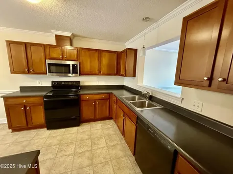 4239 Dudleys Grant Drive Winterville NC 28590