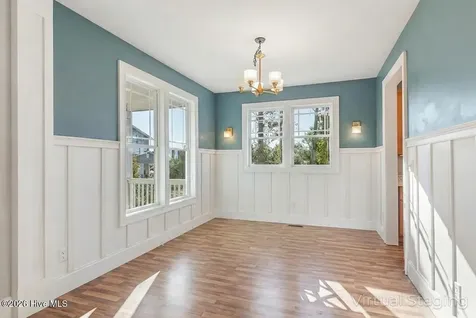 306 Joan Court Beaufort NC 28516