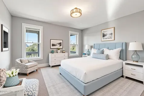 306 Joan Court Beaufort NC 28516