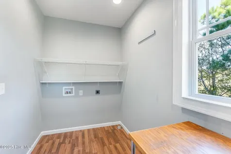 306 Joan Court Beaufort NC 28516