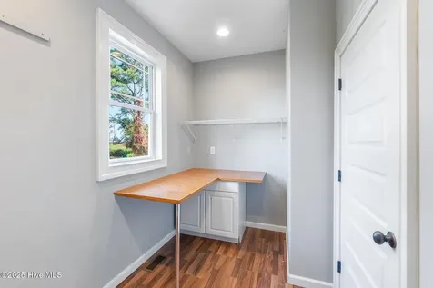 306 Joan Court Beaufort NC 28516