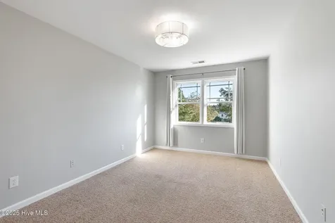 306 Joan Court Beaufort NC 28516