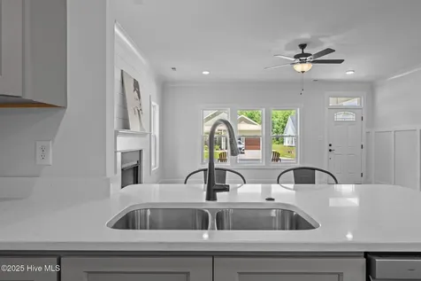 12 Paddington Way Trent Woods NC 28562