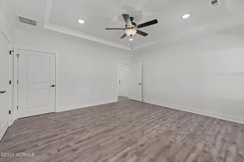 12 Paddington Way Trent Woods NC 28562