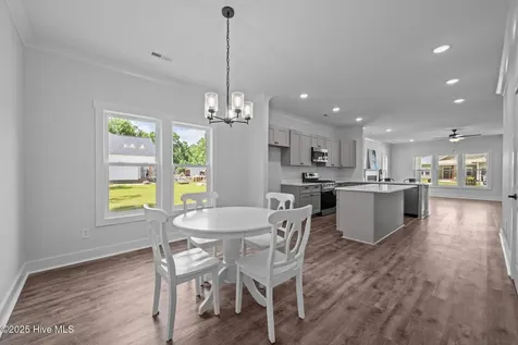 12 Paddington Way Trent Woods NC 28562