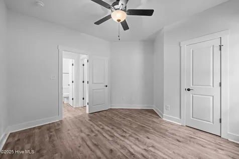 12 Paddington Way Trent Woods NC 28562