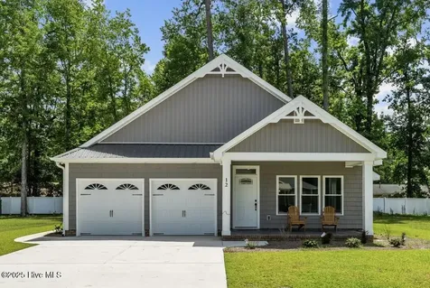 12 Paddington Way Trent Woods NC 28562