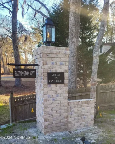 12 Paddington Way Trent Woods NC 28562