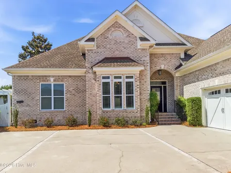 1336 S Moorings Drive Wilmington NC 28405