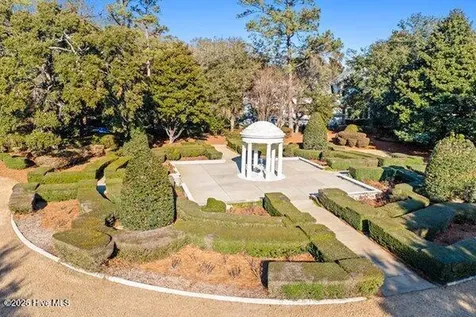 1336 S Moorings Drive Wilmington NC 28405