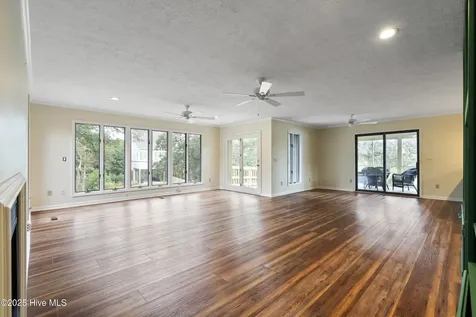 303 Live Oak Street Emerald Isle NC 28594