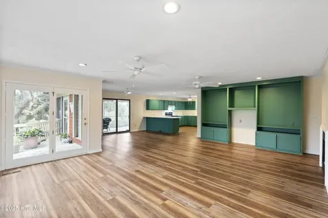 303 Live Oak Street Emerald Isle NC 28594