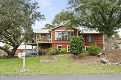 303 Live Oak Street Emerald Isle NC 28594