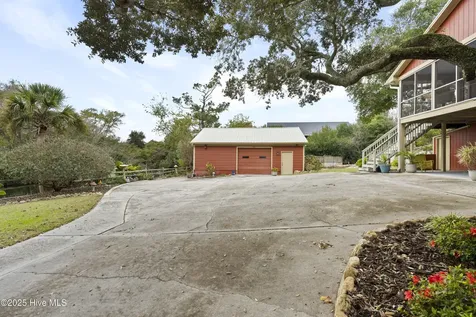 303 Live Oak Street Emerald Isle NC 28594