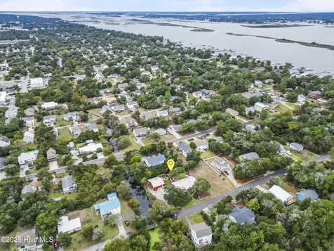 303 Live Oak Street Emerald Isle NC 28594
