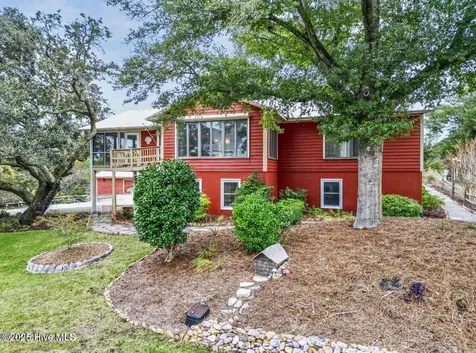 303 Live Oak Street Emerald Isle NC 28594