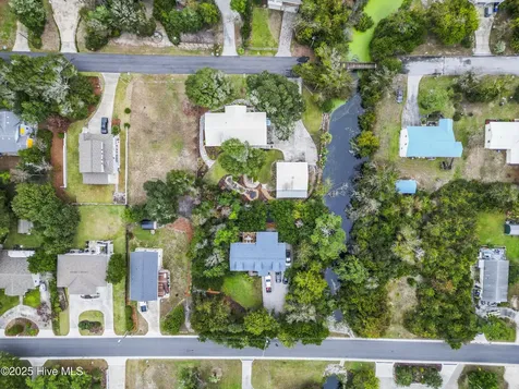 303 Live Oak Street Emerald Isle NC 28594
