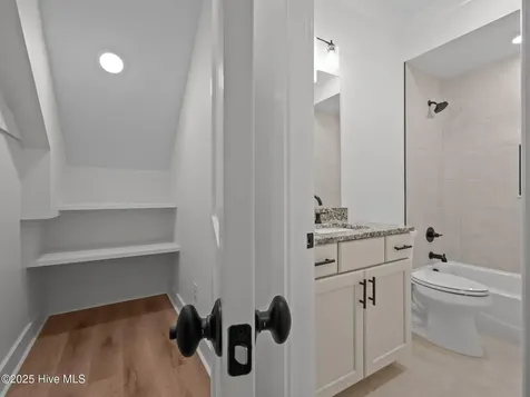135 Indian Trail Beaufort NC 28516