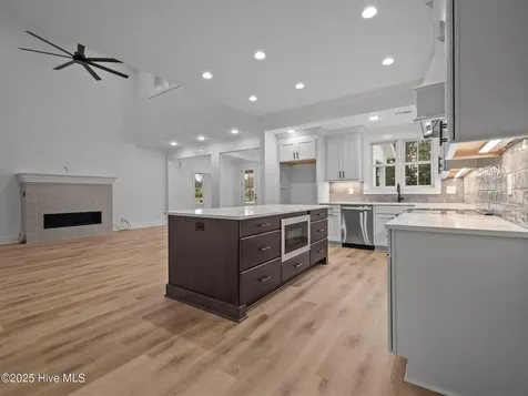 135 Indian Trail Beaufort NC 28516