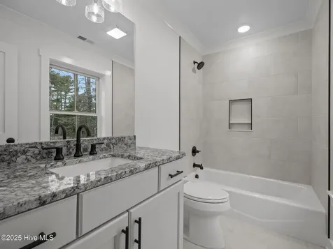 135 Indian Trail Beaufort NC 28516