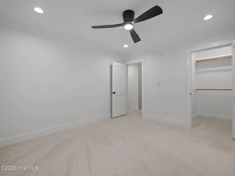135 Indian Trail Beaufort NC 28516