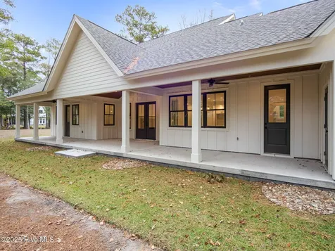 135 Indian Trail Beaufort NC 28516