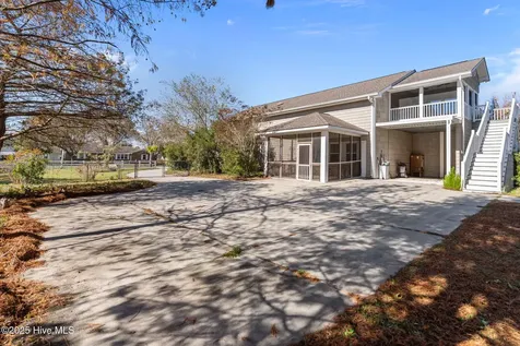 1030 Calabash Road NW Calabash NC 28467