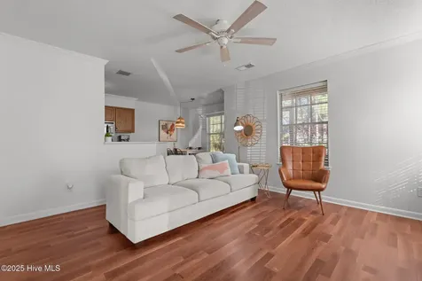 1302 Chancery Court Aberdeen NC 28315