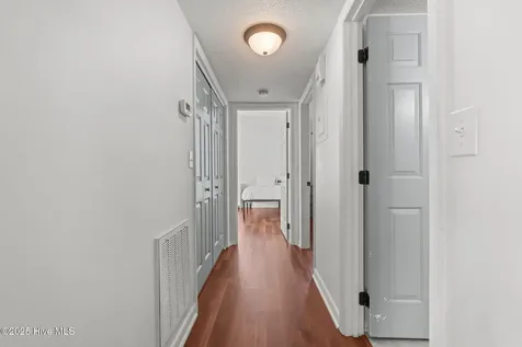 1302 Chancery Court Aberdeen NC 28315