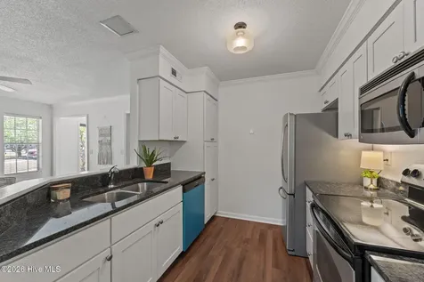 1302 Chancery Court Aberdeen NC 28315