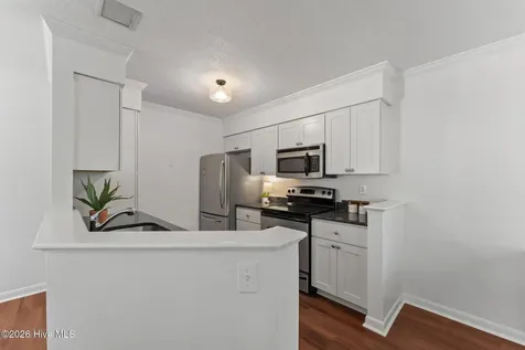 1302 Chancery Court Aberdeen NC 28315
