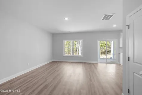 7018 Bayberry Park Drive New Bern NC 28562