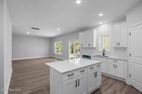 7018 Bayberry Park Drive New Bern NC 28562