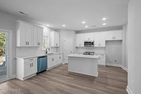 7018 Bayberry Park Drive New Bern NC 28562