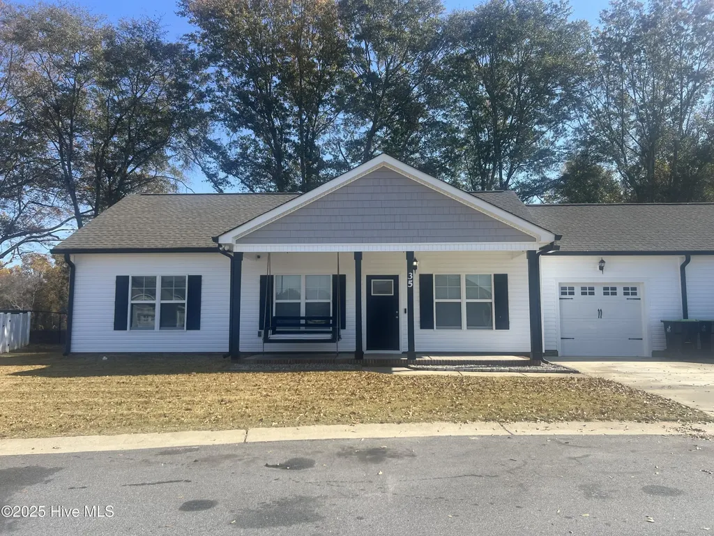35 Kevior Avenue Four Oaks NC 27524