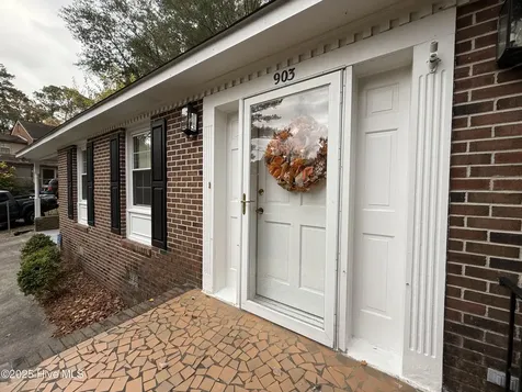 903 E Woodlawn Drive Williamston NC 27892