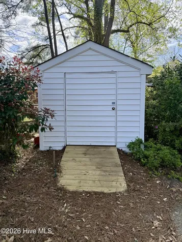 903 E Woodlawn Drive Williamston NC 27892