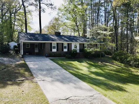 903 E Woodlawn Drive Williamston NC 27892
