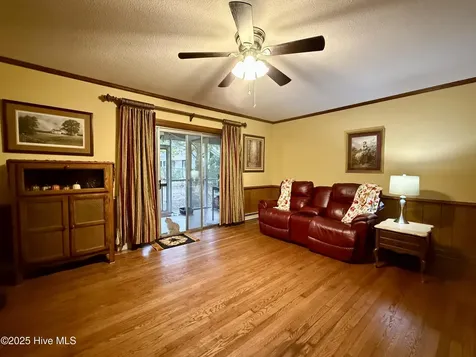 903 E Woodlawn Drive Williamston NC 27892