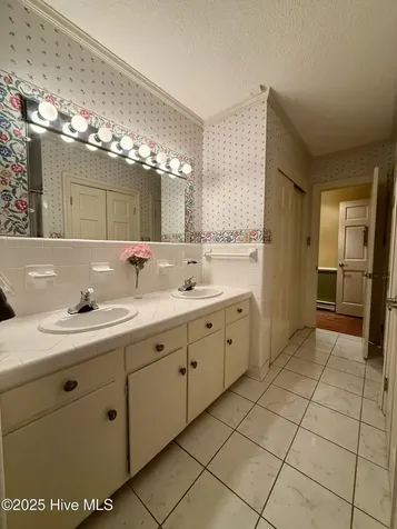 903 E Woodlawn Drive Williamston NC 27892