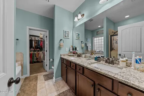 667 Saint Johns Loop Raeford NC 28376