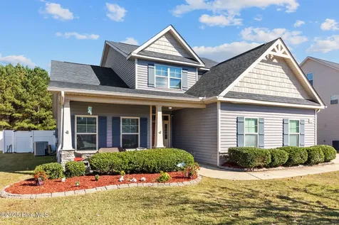 667 Saint Johns Loop Raeford NC 28376