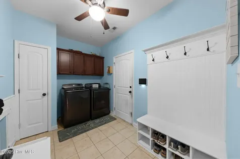667 Saint Johns Loop Raeford NC 28376