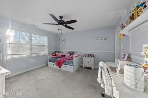 667 Saint Johns Loop Raeford NC 28376