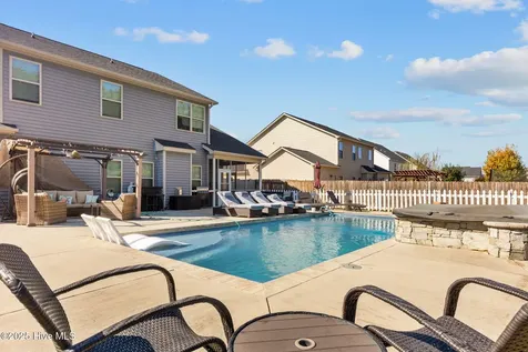 667 Saint Johns Loop Raeford NC 28376