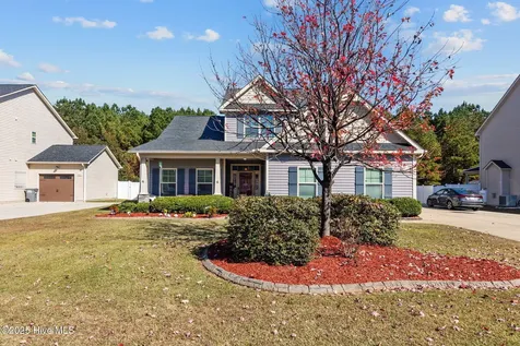 667 Saint Johns Loop Raeford NC 28376