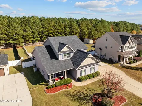 667 Saint Johns Loop Raeford NC 28376